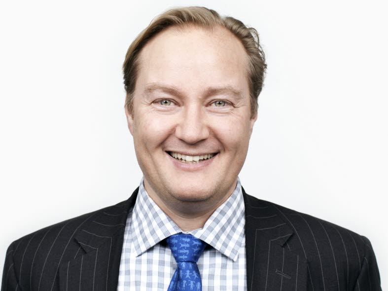 Christopher Flensborg - Chef, Climate and Sustainable Finance Business Development Christopher Flensborg