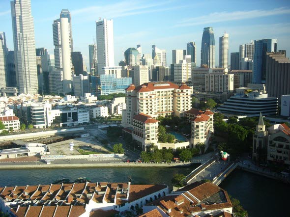 Image of Singapore river.