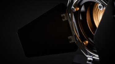 Image of a studio lamp.